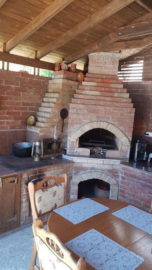 Hotel Casa Piri à Anina Extérieur photo
